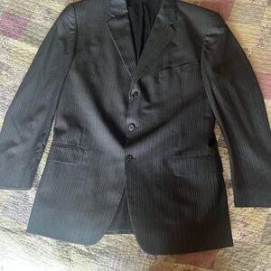 Pre-Owned Joseph Abboud Pinstriped Men’s Suit Elegant Timeless Design Sz 44L
